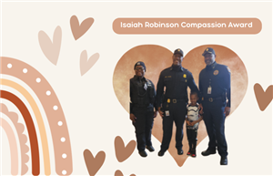  Student Isaiah Robinson standing beside two male police officers and one female police officer.